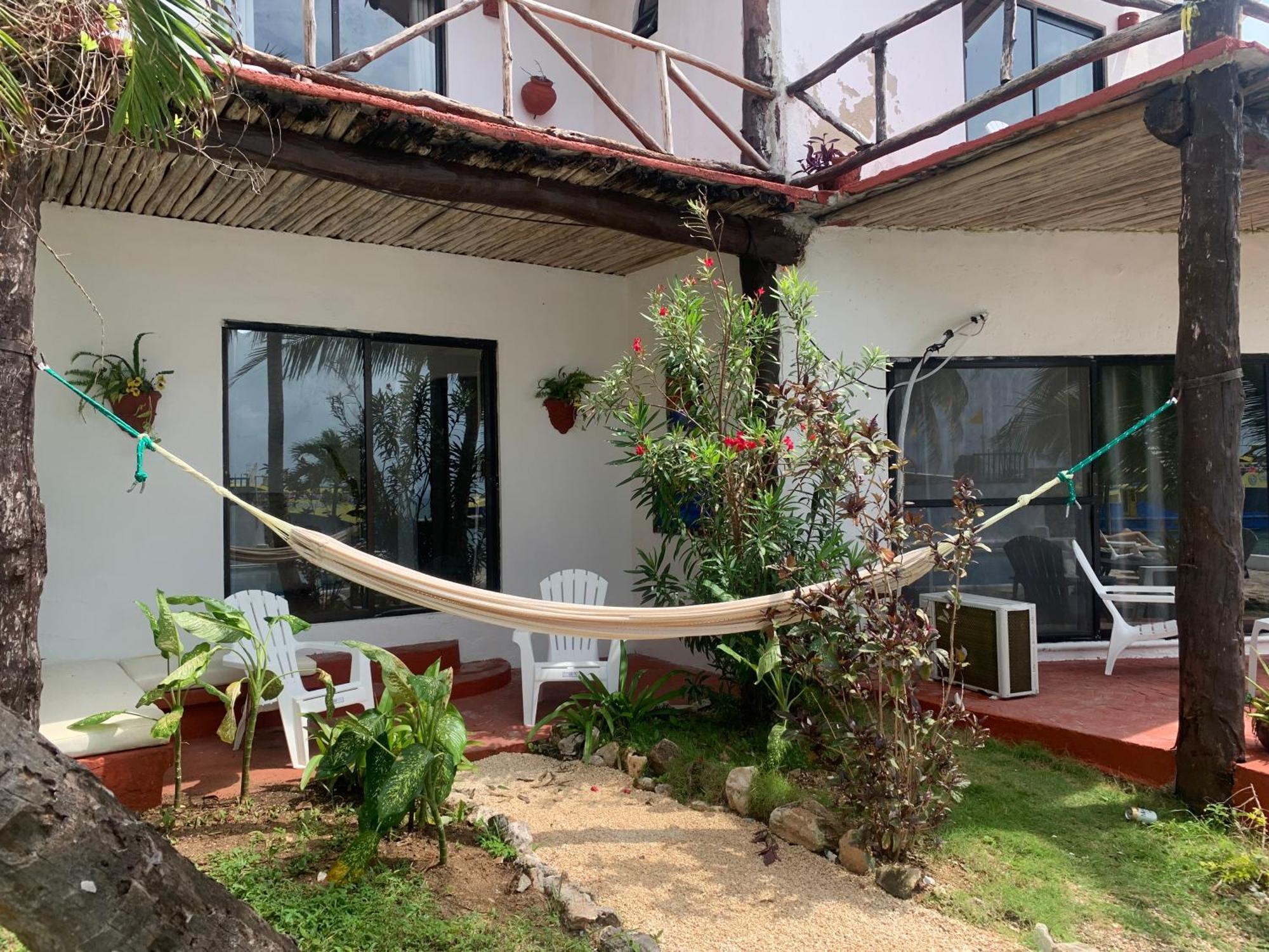 Aparthotel Casa Caribe 3*